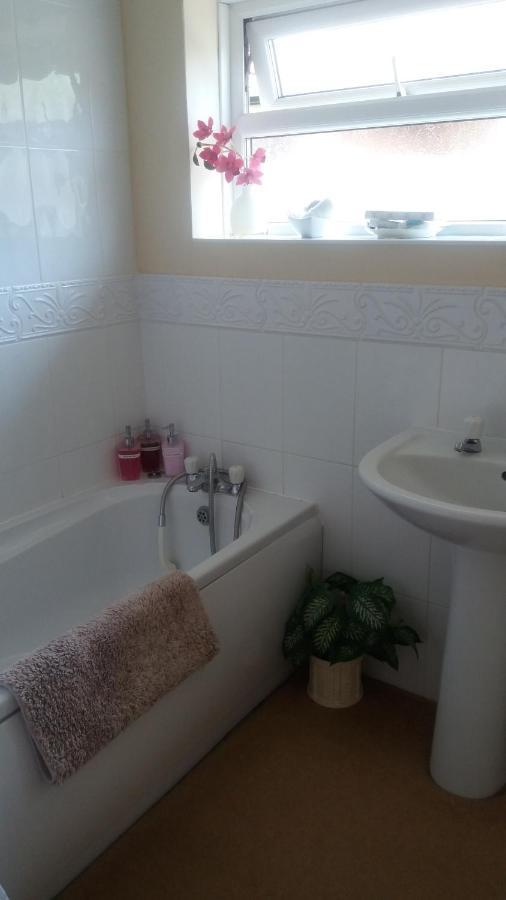 Crescent Cottage B&B Petersfield Extérieur photo