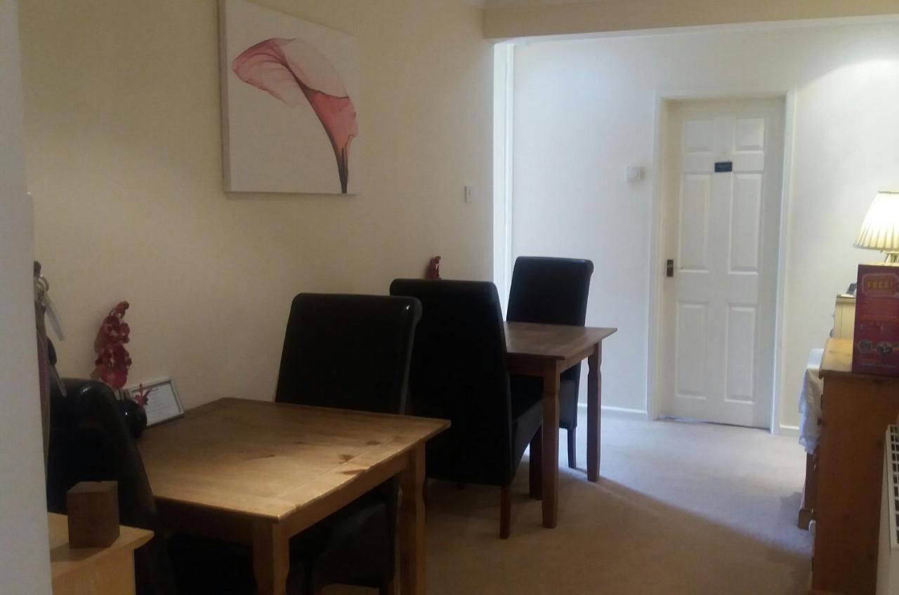 Crescent Cottage B&B Petersfield Extérieur photo
